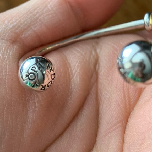 NWOT Pandora Open Bangle Charm Bracelet w/ 1 Bling Charms & 2 Pandora Stoppers - Picture 13 of 15